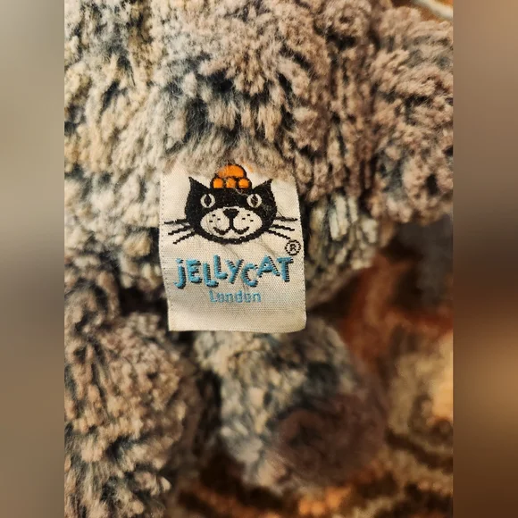 Jellycat Woodland Bashful Bunny - Picture 3 of 5